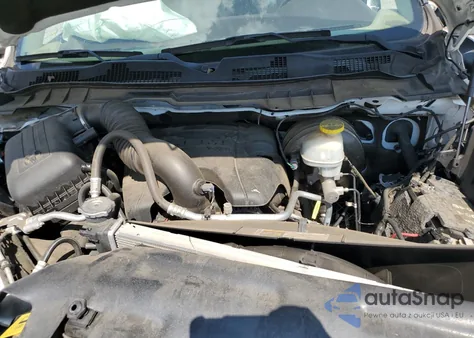 2018 Ram 1500 Laramie z USA, uszkodzony, nr VIN 1C6RR6VT4JS143758